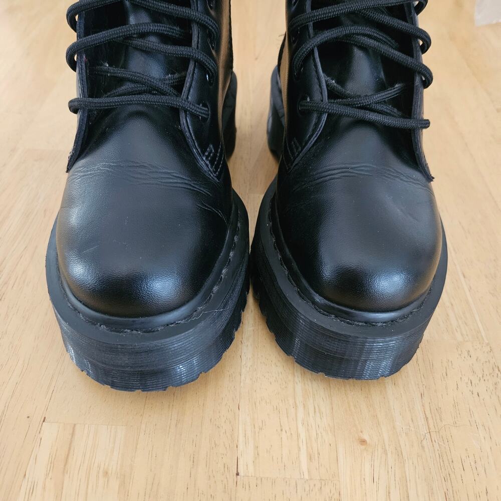 Dr. Martens Vegan Jadon II Mono Platform Boots Black Sz 7M FLAW - Picture 2 of 13
